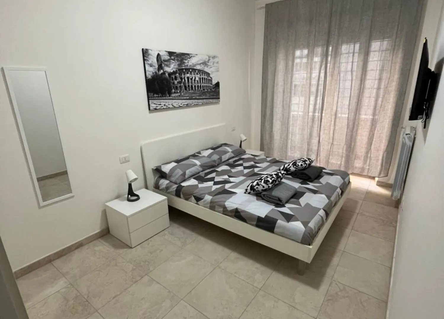 Monti Royal Apartment Roma 0*,  Itália